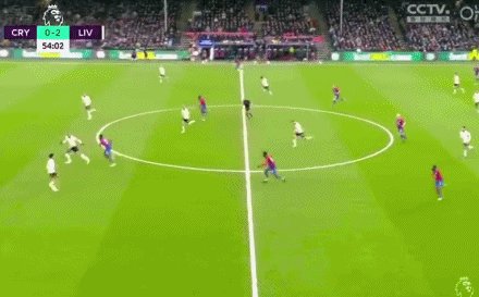 1642952161973040714.gif 4.gif