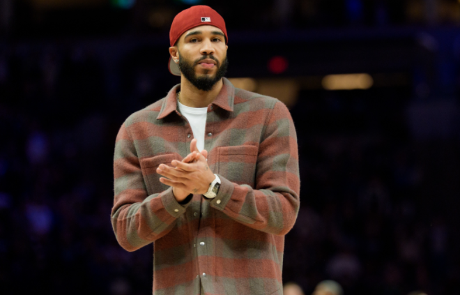 壹号娱乐-找虐啊！字母哥复出19+11被吊打！绿军狂胜雄鹿，一战认清3个现实